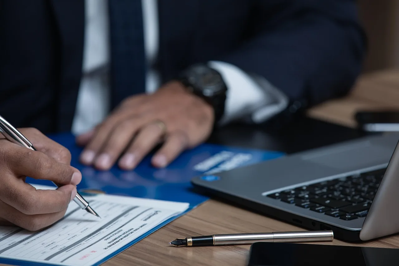 right, advocacy, lex, attorney, jura, justice, the regulation, bookshelf, paragraph, cool, law, symbol, goddess, justitia, the court, the case-law, woman, europe, bronze, the fair, business, horizontal, jus, statue, female, law, law, law, law, law. Franchises and licensing list: 5 checks for celebrity deals